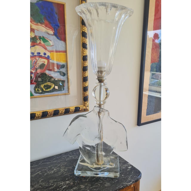 An exceptional and highly sculptural vintage Italian Murano-style art glass table lamp dating from the 1960s This rare...