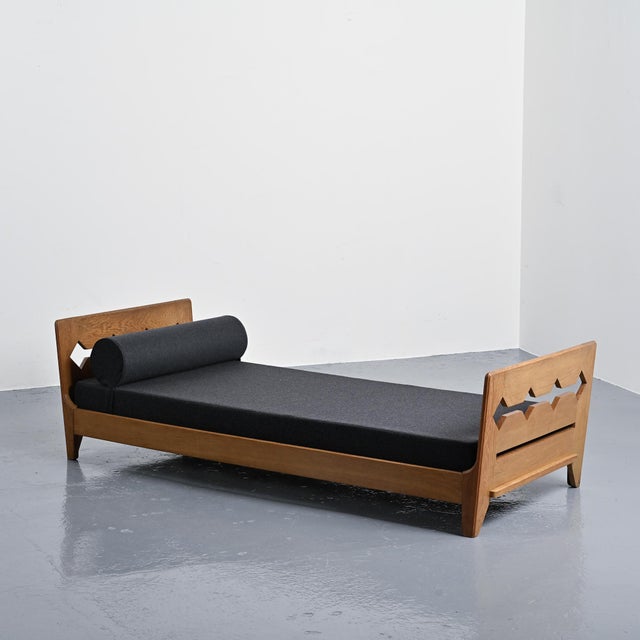 Vintage Oak Bed by René Gabriel, Lieuvin, 1948 For Sale - Image 14 of 14