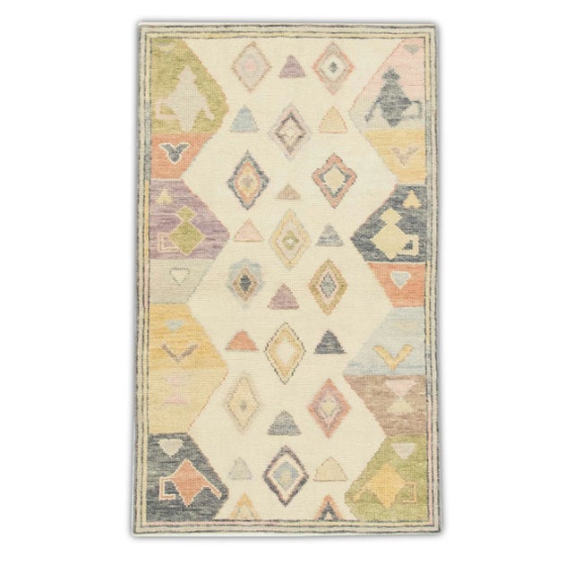 Modern Turkish Oushak Rug 2'10" x 4'10" For Sale In Houston - Image 6 of 6