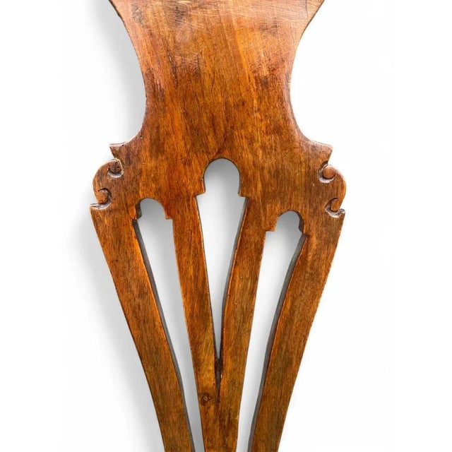 Louis XV Venetian Armchair in Walnut For Sale - Image 17 of 18