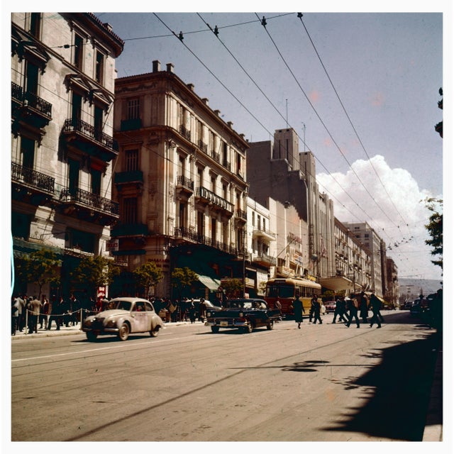 A moment in time In 2021, a gallery from Brussels contacted us. There, a photographic collection had been kept in tin...