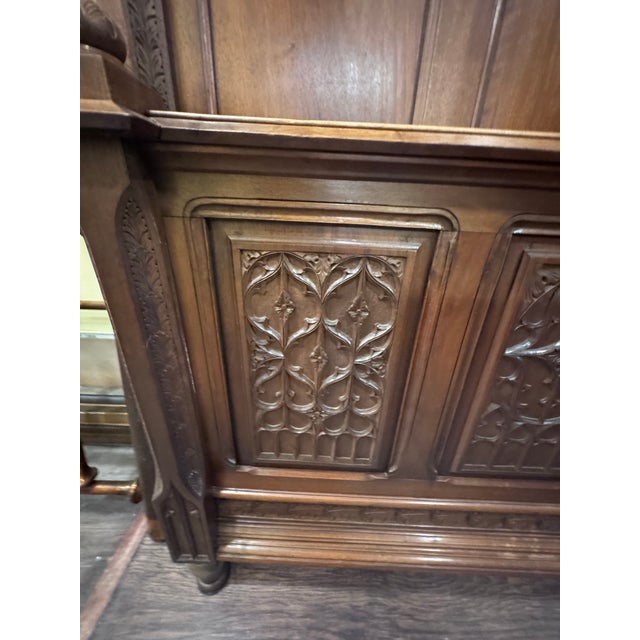 Antique Gothic Revival Carved Walnut Full/Double Bed, Circa 1890 For Sale In Houston - Image 6 of 7