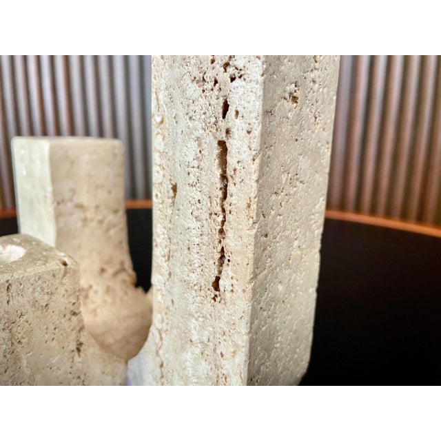 Beige Italian Brutalist Four-Arm Candleholder in Travertine by Fratelli Mannelli, 1970s For Sale - Image 8 of 11