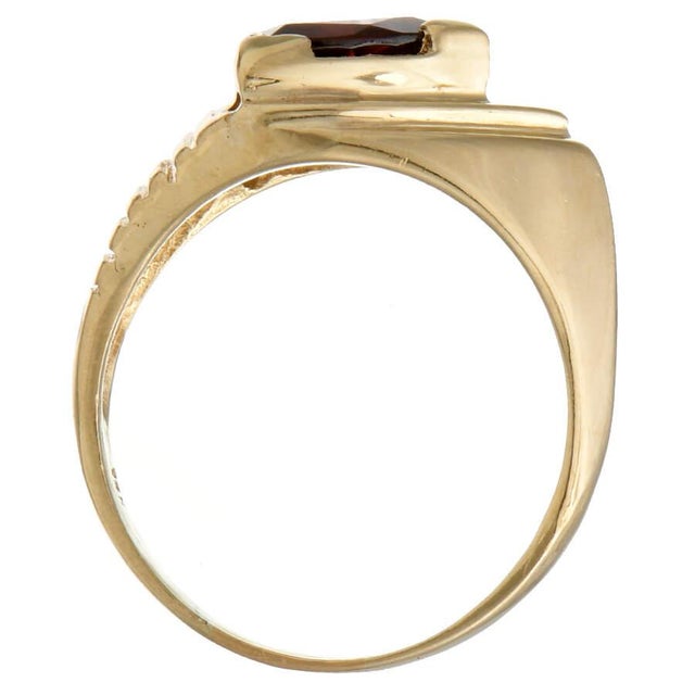 2000 - 2009 14KY Garnet(3.20) Trillion Ring, size 7.5 For Sale - Image 5 of 5