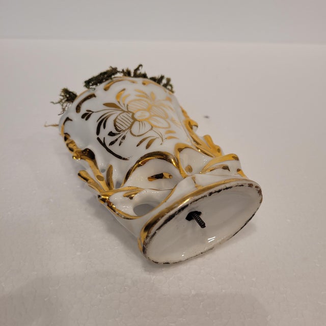 Porcelain Vase from Vieux Paris, France, 1930s For Sale - Image 11 of 13