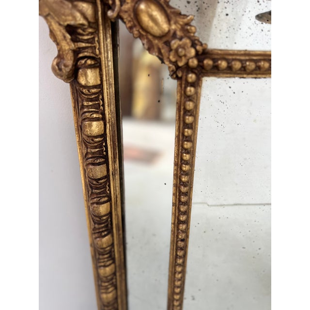 Louis XVI Style Mirror with Glazing Beads in Wood and Gilded Stucco For Sale - Image 10 of 16