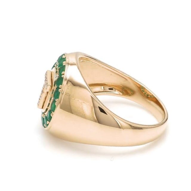 Natural 0.89 cts zambian emerald & 0.06 cts diamond T letter ring in 14k gold For Sale - Image 4 of 18