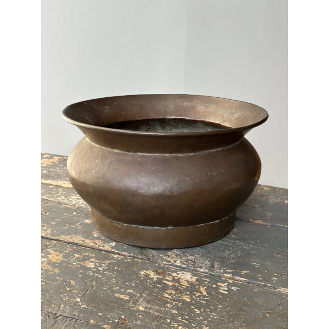 Metal Antique Large-Scale Hammered Copper Wine Cooler/ Rafraîchissoir, Circa 18th Century For Sale - Image 7 of 13