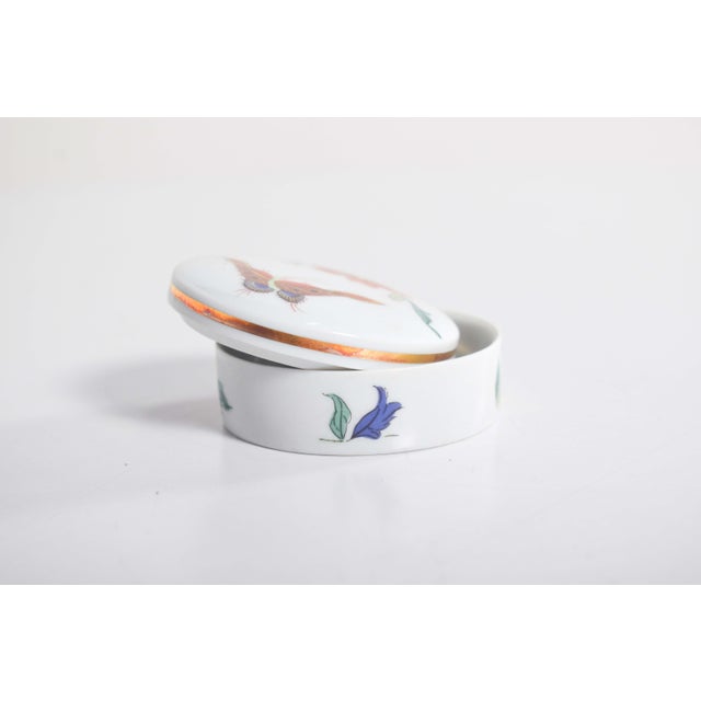 Vista Alegre Jewelry Box in Vista Alegre Porcelain, 1950 For Sale - Image 4 of 9