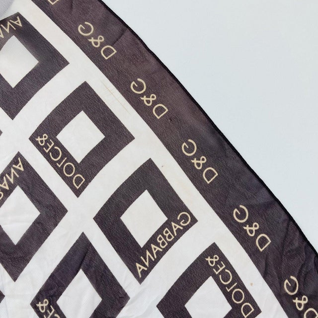 Dolce&Gabbana Brown Printed 100% Silk Scarf