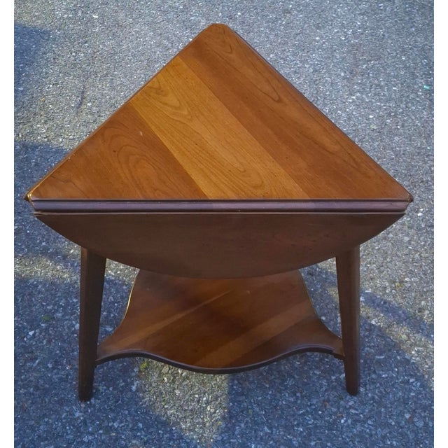 Federal Style Solid Cherry Triangular Drop-Leaf Side Table, opens to nice 28" in diameter round side table. Dimensions:...