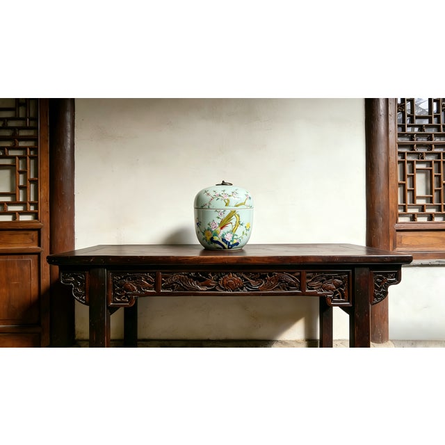 "W-9.5cm,H-11cm Experience the beauty and elegance of Chinese history with our Chinese Vintage Porcelain Handcrafted with...