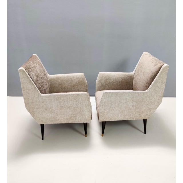 Set of Pearl Grey and Taupe Velvet Armchairs attributed to Carlo De Carli For Sale - Image 6 of 13