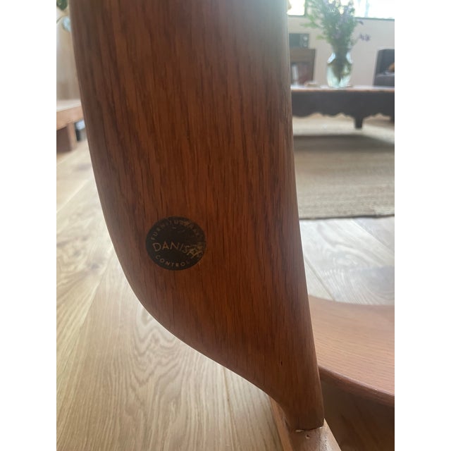 Carl Hansen & Søn Vintage Pair of Carl Hansen & Son Ch 22 Lounge Chairs by Hans Wegner For Sale - Image 4 of 14