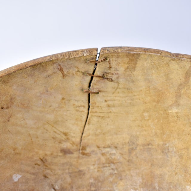 African Mid-Century Turkana African Wood Bowl For Sale - Image 3 of 12