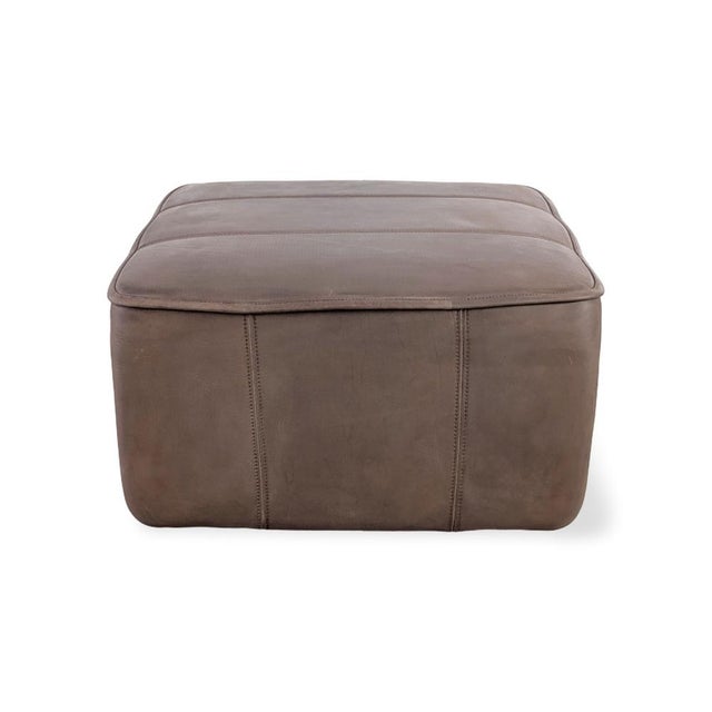 Mid-Century Modern Ottomans in Buffalo Leather from de Sede For Sale - Image 5 of 7