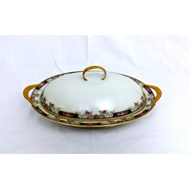 Victorian Porcelain Dinnerware, 105 Pieces, Bavaria Tirschenreuthe For Sale - Image 3 of 8