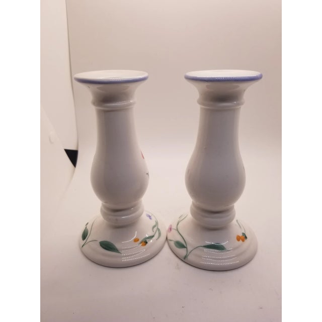 American Vintage Country Cottage Style Pink Rose, Green Leaf, Purple Trim Candlesticks - a Pair For Sale - Image 3 of 4