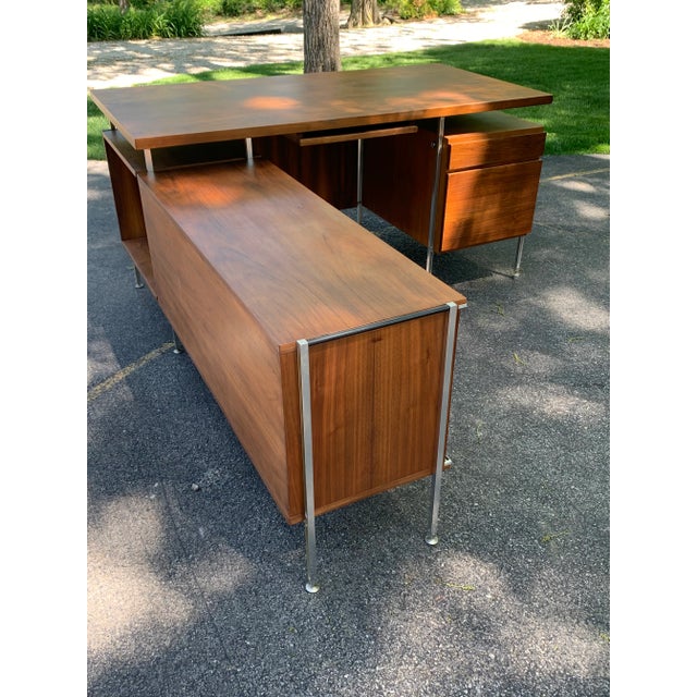 Mid-Century Modern 1950s Hugh Acton Walnut + Aluminum 3 Piece Executive Desk For Sale - Image 3 of 12