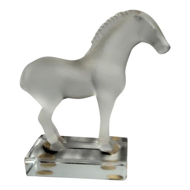 Late 20th Century Lalique (France) - Exquisite Signed Clear and Frosted Tang Horse With Original Label, Retired - For Sale