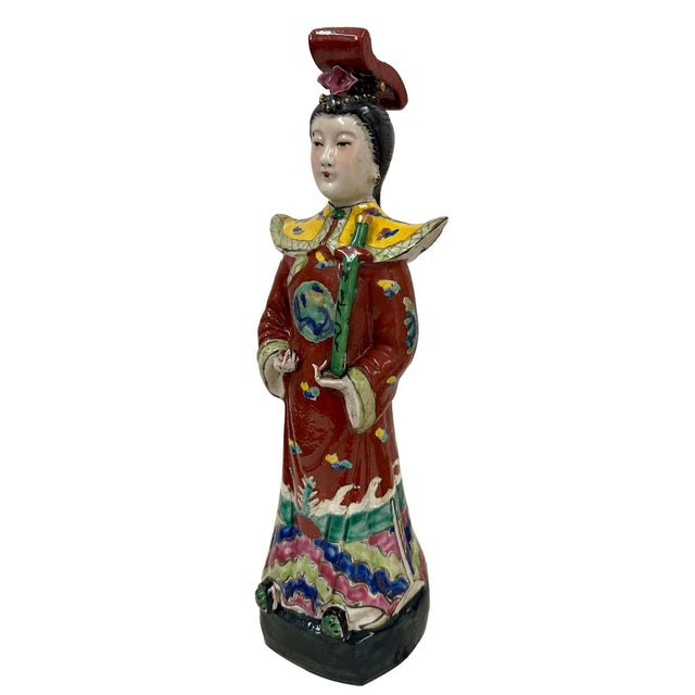 Mid-20th Century Chinese Wucai Emperor and Empress Figures For Sale - Image 11 of 13