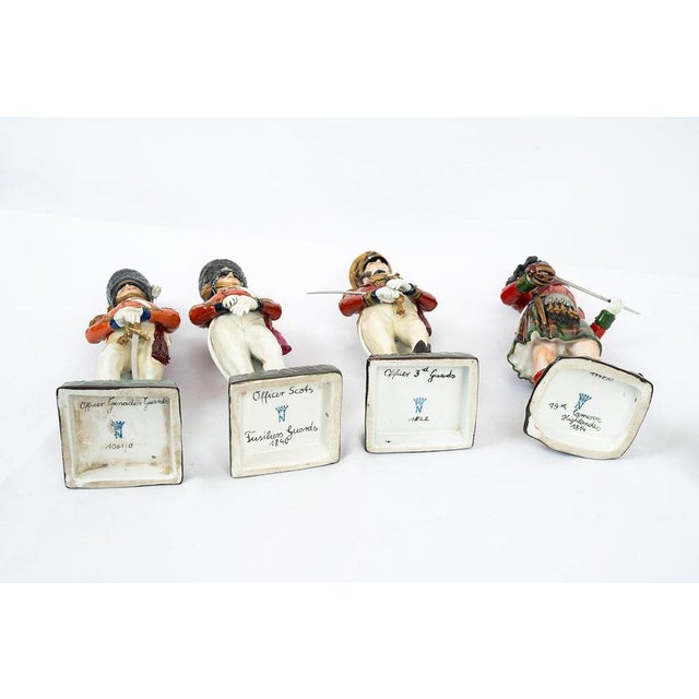 Antique 20th Century Soldiers in Polychrome Capodimonte Porcelain, Naples, Set of 5 For Sale - Image 5 of 6