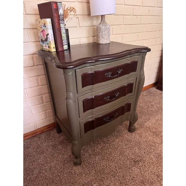 Olive 1960s Kent Coffey Dauphine French Provincial Nightstand | Refinished Olive & Mahogany For Sale - Image 8 of 8