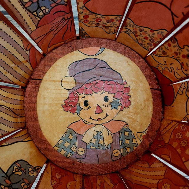 Raggedy Ann Andy Folk Art Wastebasket Vintage Handmade For Sale - Image 12 of 13