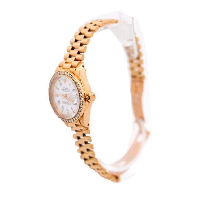 Art Deco Rolex Op DateJust Presidential White Face 26mm Diamond Bezel 18k Gold Watch For Sale - Image 3 of 9