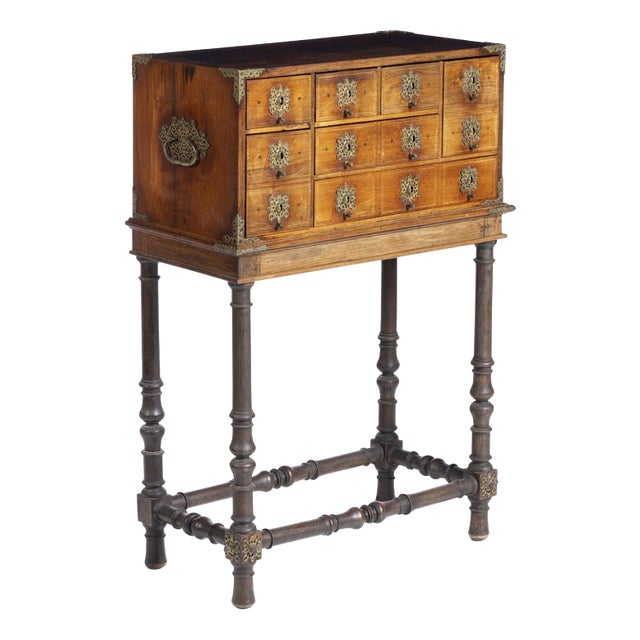 Vintage Filipino Counter, 17th Century For Sale