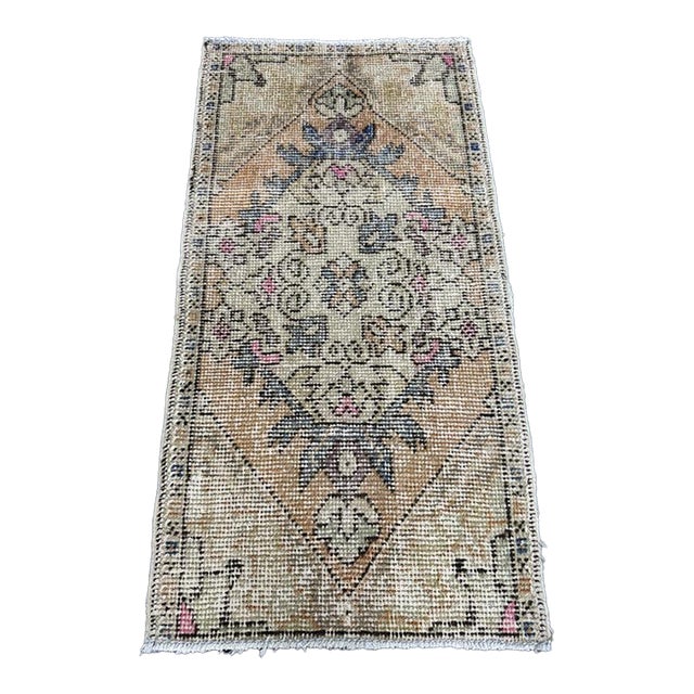 Turkish Yastik Rug 1'8" x 3'1" For Sale