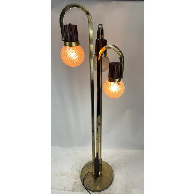 Vintage Italian Floor Lamp with Crystal Bowls, 1970s, 1960s, in Very Good conditions. Designed 1960 to 1969 European Plug...