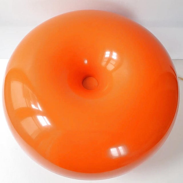 Nesso Table Lamp in Orange by Giancarlo Mattioli for Artemide, 1960s For Sale - Image 3 of 14