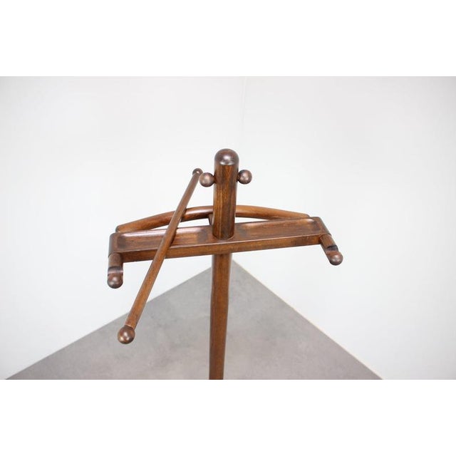 Vintage Wooden Valet Stand from Ton, Czechoslovakia, 1960s For Sale - Image 4 of 8