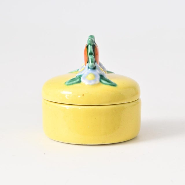Small Yellow Ceramic Heart Box by Rudolf Podany for KWK Keramos, 1920s For Sale - Image 3 of 10