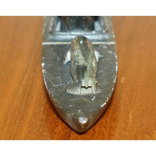 Fine Alex Patsauq 1917 Signed Serial Number Inuit Eskimo Soapstone Kayak Carving For Sale - Image 14 of 18