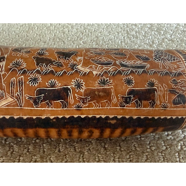 Mid 20th Century Monumental 22" Peruvian Hand Carved Mate Burilado Storyteller Gourd Rattle - Vintage For Sale - Image 5 of 13