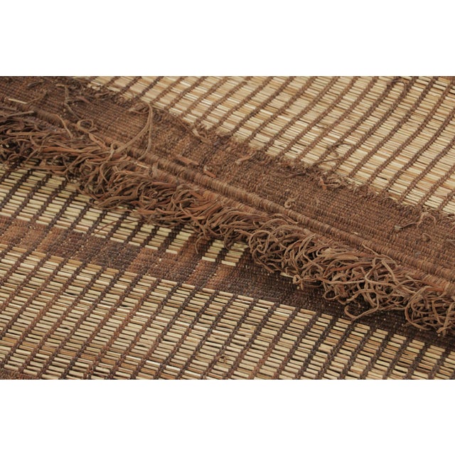 Vintage Moroccan Tuareg Rug With Spatial Grid in Beige & Brown - Rug & Kilim For Sale In New York - Image 6 of 7