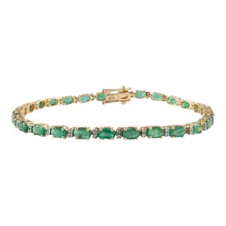 Chic 6 Carats Natural Zambian Emerald 14k Gold Bracelet For Sale