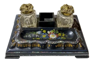 19th Century English Victorian Mop Double Inkwell