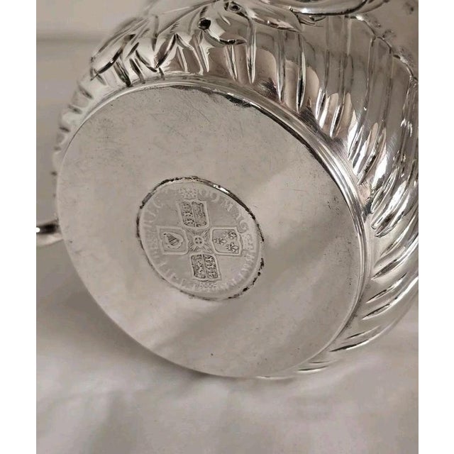 18th Century Antique Queen Anne Britannia Silver Porringer with 1709 Half Crown, 1709 For Sale - Image 5 of 18