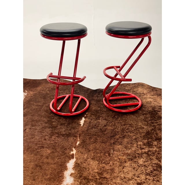 Red 1980s Pair of Post Modern Bar Stools in Red & Black For Sale - Image 8 of 9