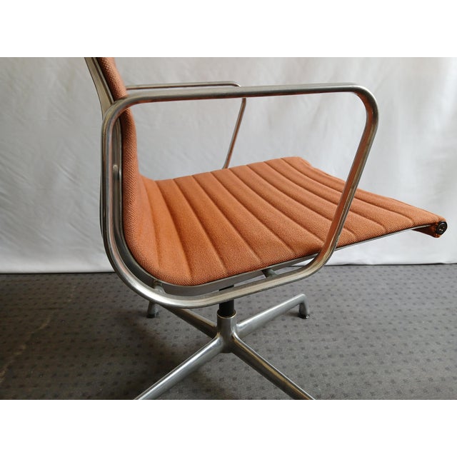 EA 108 Swivel Chairs by Charles & Ray Eames for ICF De Padova, 1960s, Set of 2 For Sale - Image 10 of 18