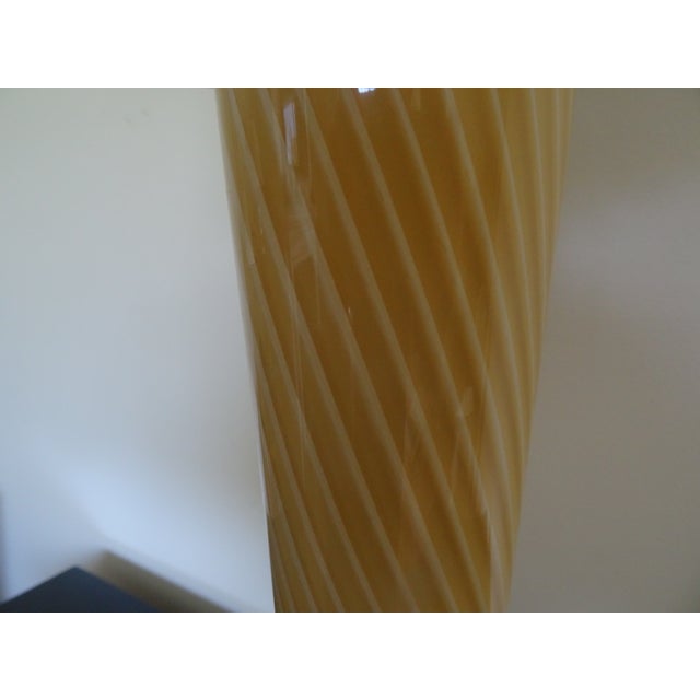 Hollywood Regency Vintage Gourd Shaped Lamp For Sale - Image 3 of 6