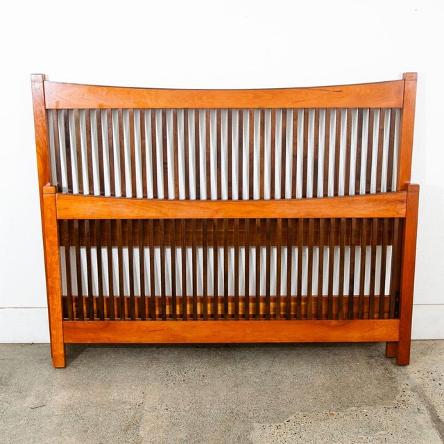 Brown 1960s Mid Century Modern Headboard Bed Frame Stickley Queen Sz Walnut Cherry Vintage For Sale - Image 8 of 12