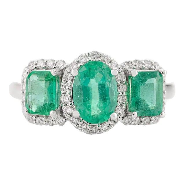 Natural Three Stone Emerald Halo Diamond Wedding Ring Size 7 in 14k White Gold For Sale
