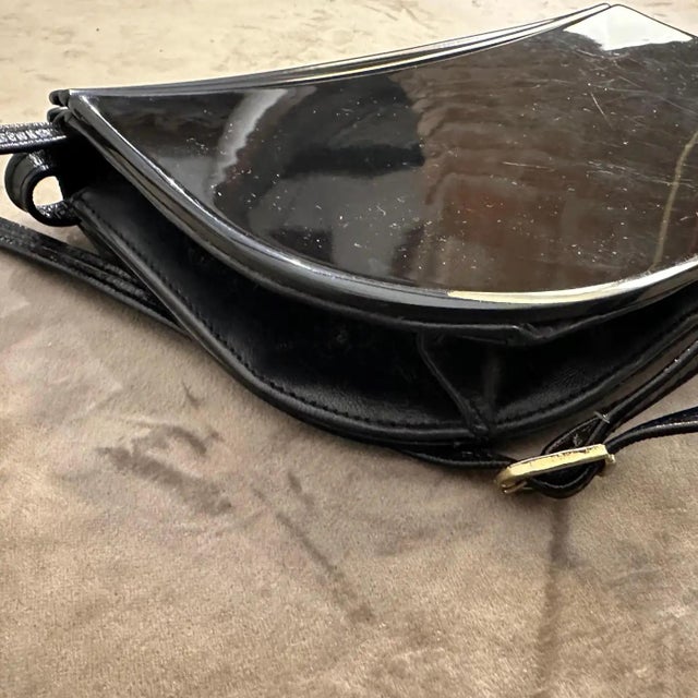 1950s Art Deco Blue Bakelite and Leather Italian Shoulder Bag For Sale - Image 9 of 9