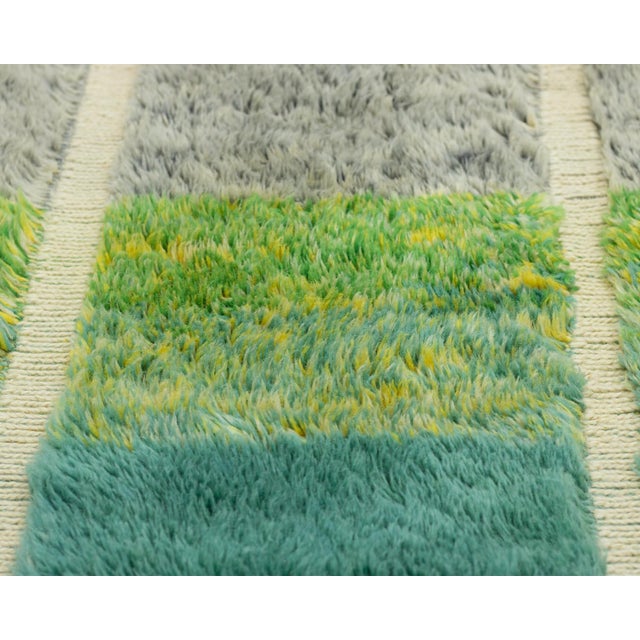 Contemporary Hand-Knotted Wool Rug by Azele Studio For Sale - Image 3 of 10