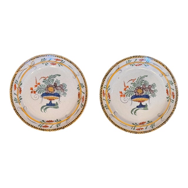 Pair of 18th Century Delft Polychrome Plates For Sale