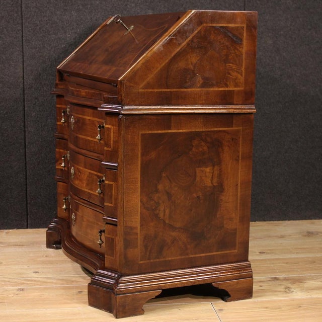 Small Venetian Bureau, 1950s For Sale - Image 3 of 13